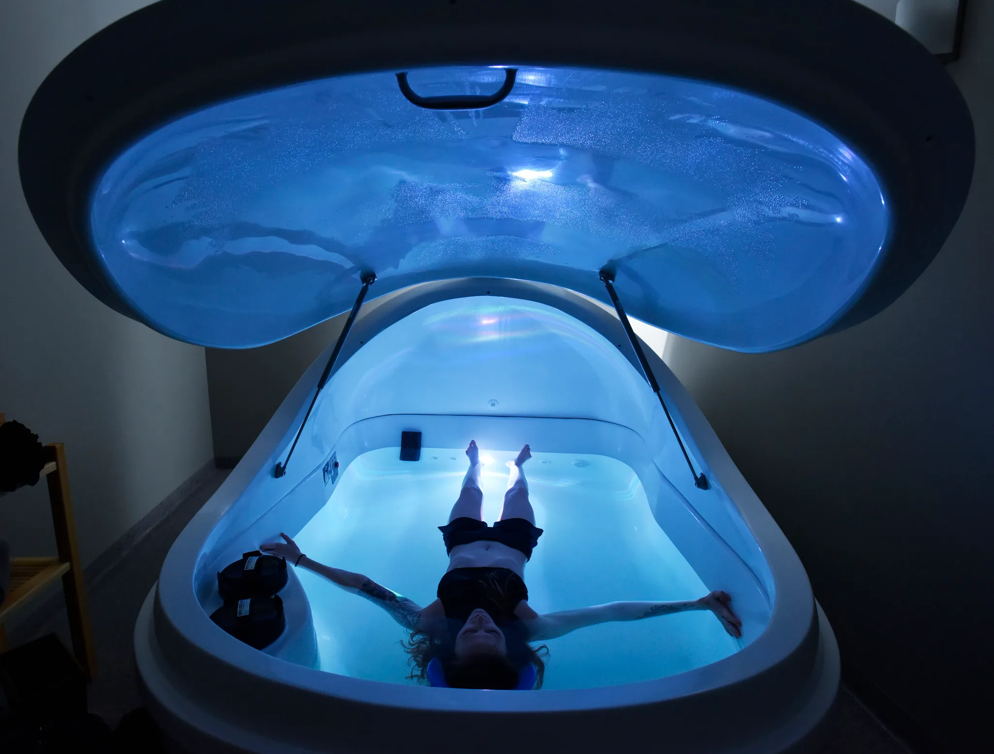 floatation therapy satori recovery treatment
